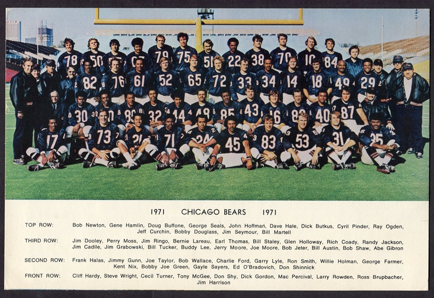 1971 Chicago Bears Oversized Team Photo Postcard