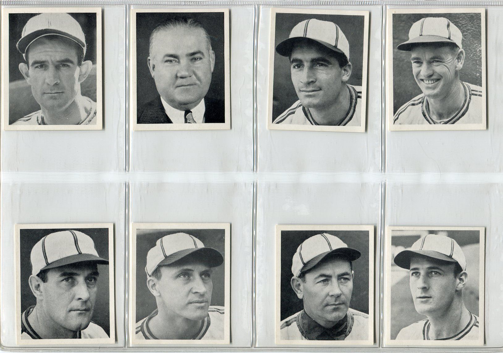 Lot Detail - 1941 St. Louis Browns Complete 30 Card Set Nrmt W/Box