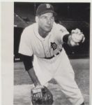 1920's-30's Lot of Five Original Baseball Photos Inc. Dickey, Newhauser, Frisch & Simmons