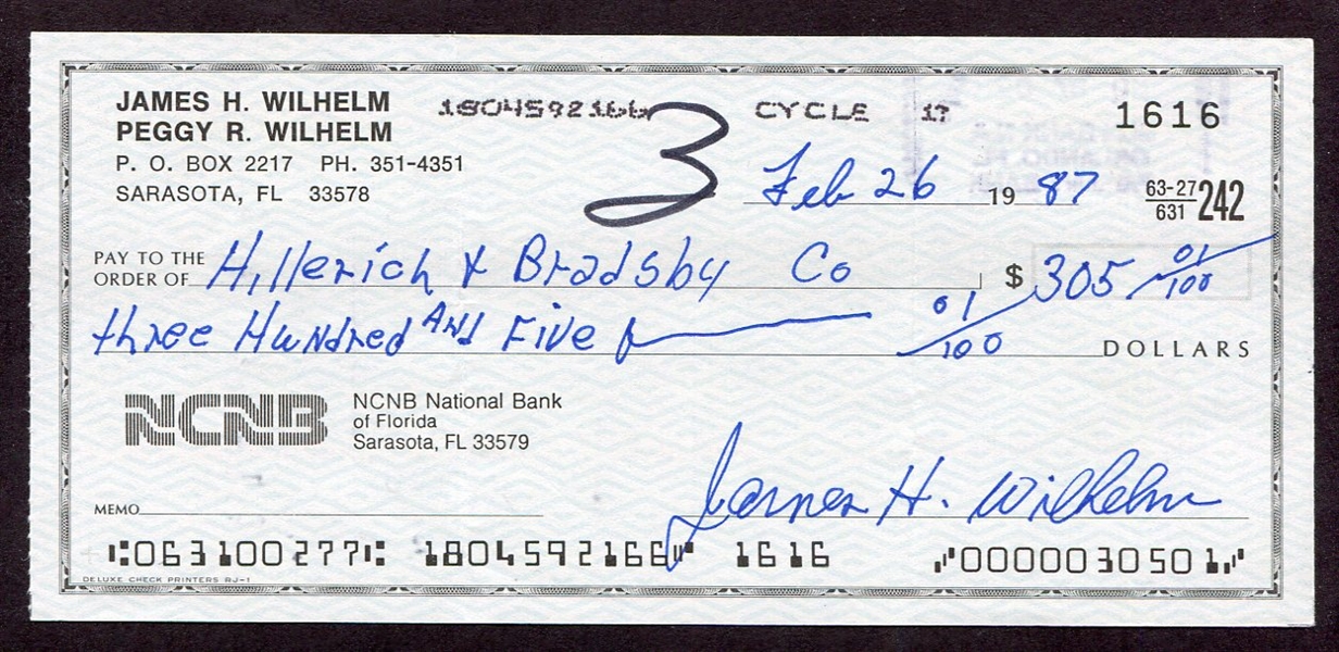 Hoyt Wilhelm Signed Personal Check
