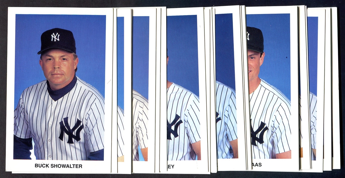 1993 New York Yankees Club Issue 27 Different