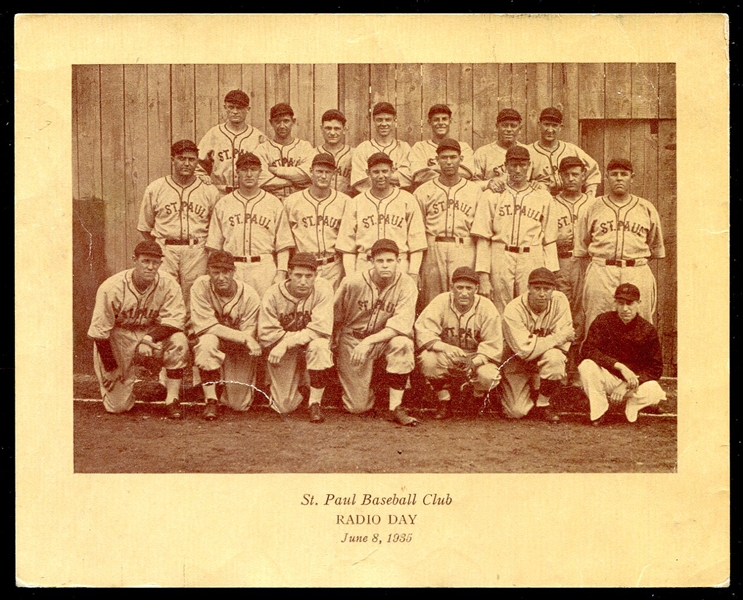 1935 St. Paul Saints Radio Day Photo Signed by Lou Fette