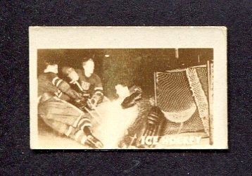 1948 Topps Magic Photo Hockey #3